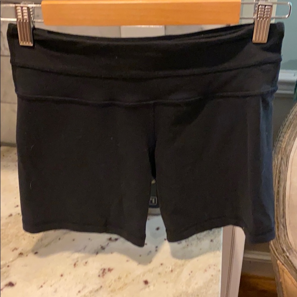 Black lululemon shorts